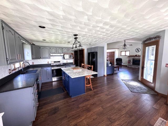 W2311 VALLEYWOOD LANE, Appleton, WI 54915