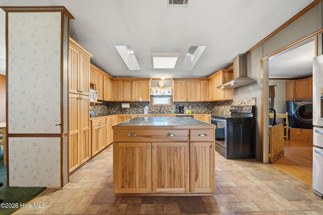 594 Drum Hill Road, Gates, NC 27937