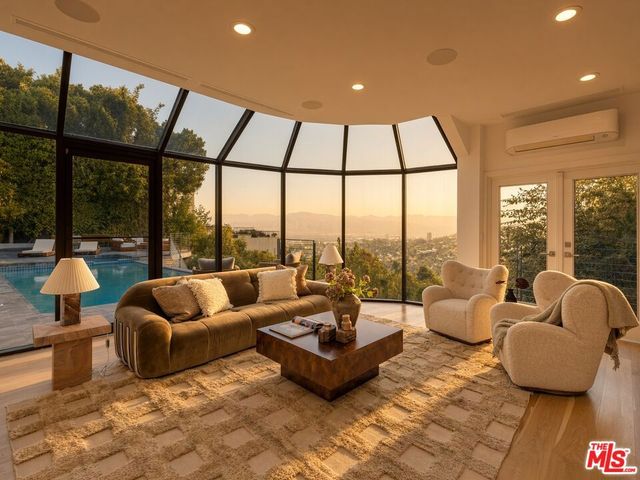 11955 Pinnacle Place, Beverly Hills, CA 90210