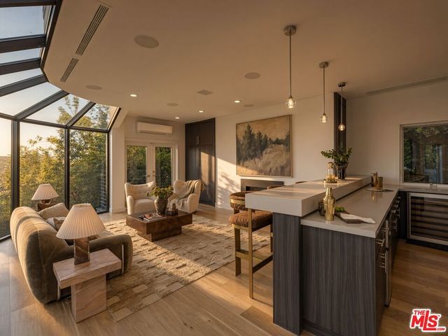 11955 Pinnacle Place, Beverly Hills, CA 90210