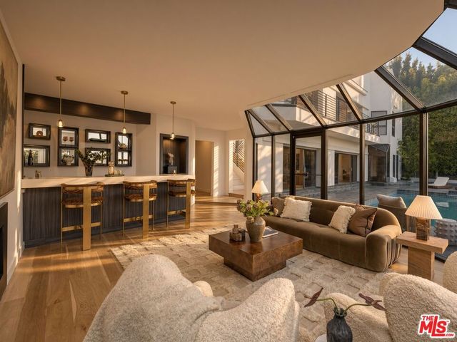 11955 Pinnacle Place, Beverly Hills, CA 90210