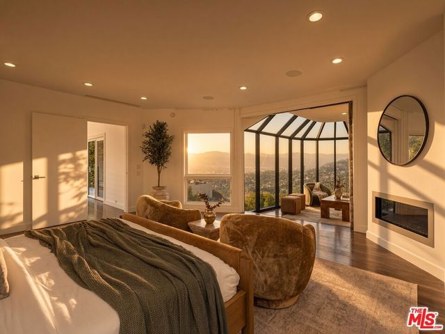11955 Pinnacle Place, Beverly Hills, CA 90210