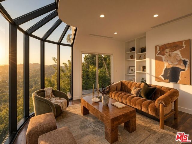 11955 Pinnacle Place, Beverly Hills, CA 90210