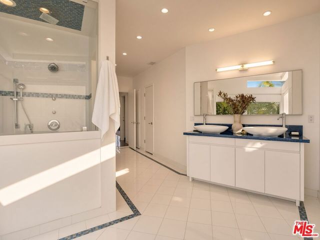 11955 Pinnacle Place, Beverly Hills, CA 90210