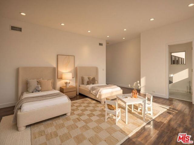 11955 Pinnacle Place, Beverly Hills, CA 90210