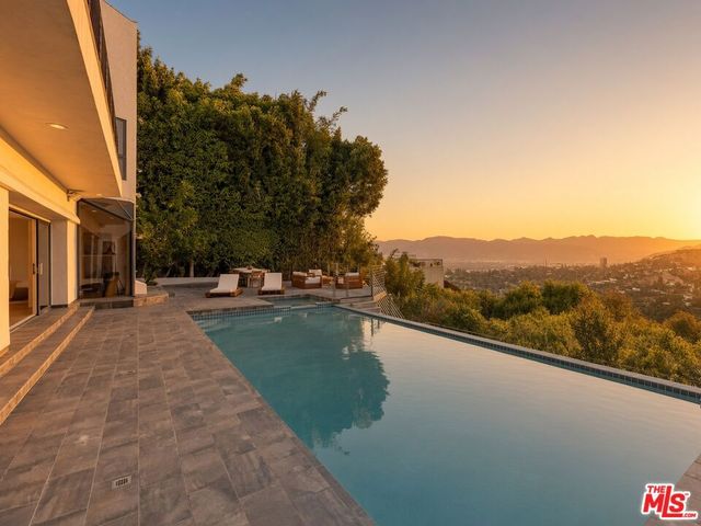 11955 Pinnacle Place, Beverly Hills, CA 90210