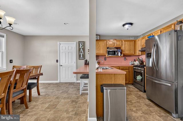 1236 MAGNOLIA RD, Vineland, NJ 08361