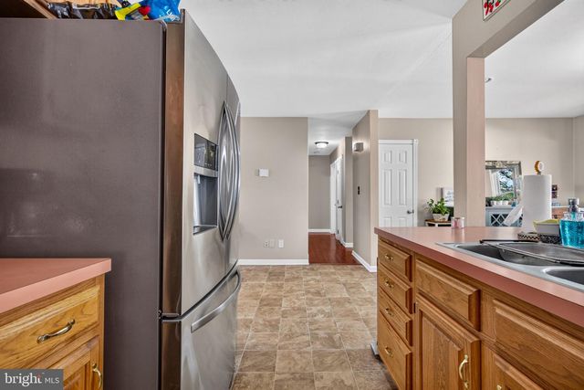 1236 MAGNOLIA RD, Vineland, NJ 08361