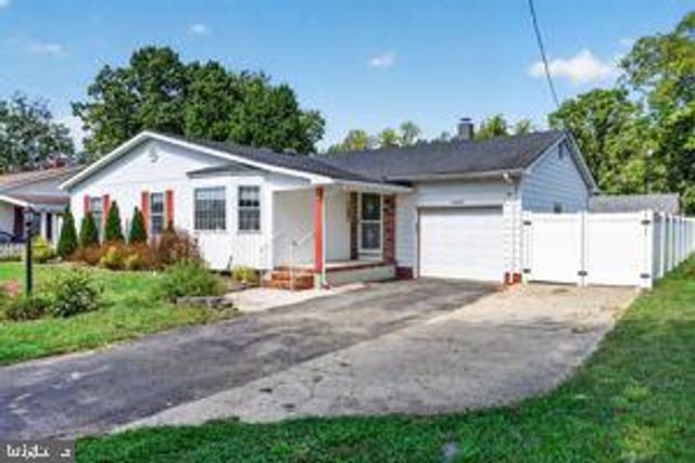 1236 MAGNOLIA RD, Vineland, NJ 08361