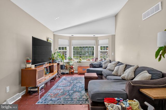 1236 MAGNOLIA RD, Vineland, NJ 08361