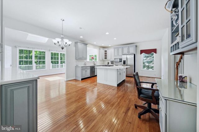 17 WATERTON DR, Bear, DE 19701