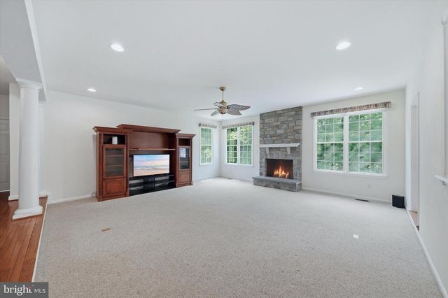 17 WATERTON DR, Bear, DE 19701