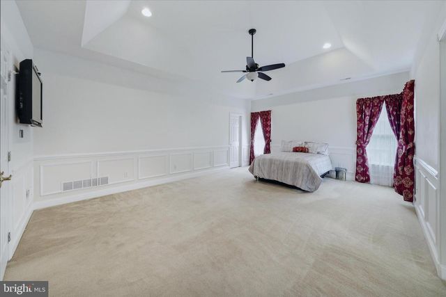 17 WATERTON DR, Bear, DE 19701