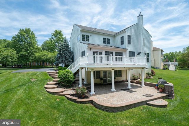 17 WATERTON DR, Bear, DE 19701