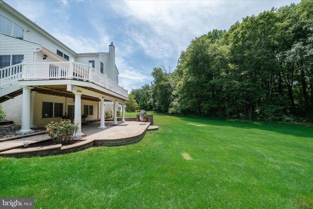 17 WATERTON DR, Bear, DE 19701