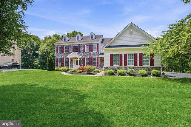 17 WATERTON DR, Bear, DE 19701