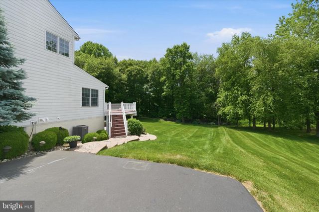 17 WATERTON DR, Bear, DE 19701