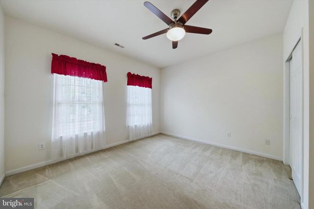 17 WATERTON DR, Bear, DE 19701