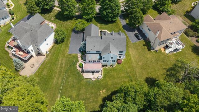 17 WATERTON DR, Bear, DE 19701