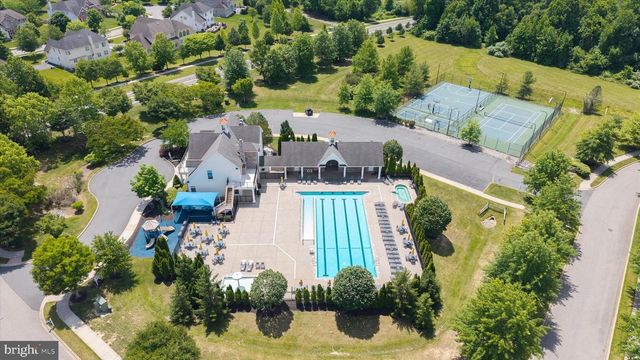 17 WATERTON DR, Bear, DE 19701