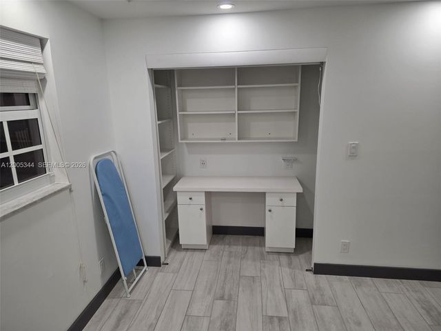 660 Tennis Club Dr 201, Fort Lauderdale, FL 33311