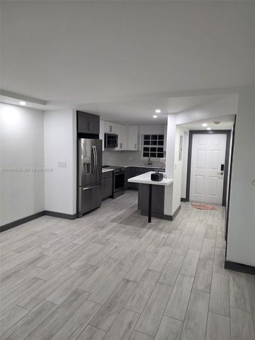 660 Tennis Club Dr 201, Fort Lauderdale, FL 33311