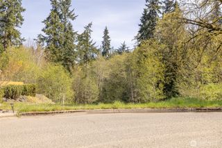 15 Delguzzi Drive, Port Angeles, WA 98362