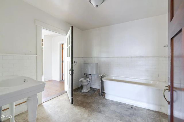 237 W State Street, Pasadena, CA 91105