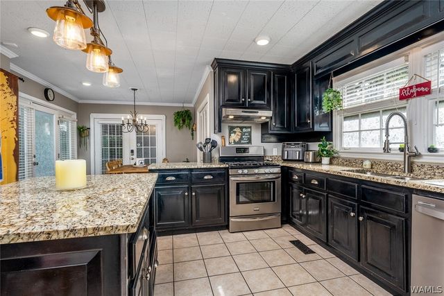 1411 Caplewood, Tuscaloosa, AL 35401