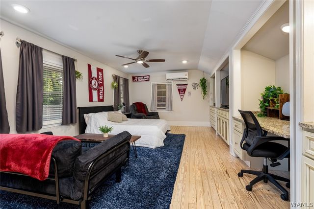 1411 Caplewood, Tuscaloosa, AL 35401