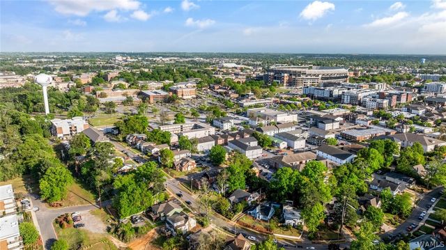 1411 Caplewood, Tuscaloosa, AL 35401