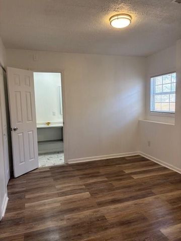 1076 Grant SE Way, Atlanta, GA 30315