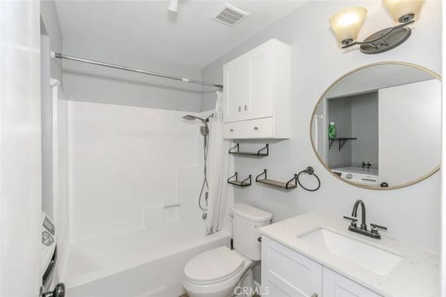 28031 Sarabande Lane 128, Canyon Country, CA 91387