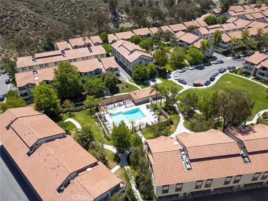 28031 Sarabande Lane 128, Canyon Country, CA 91387