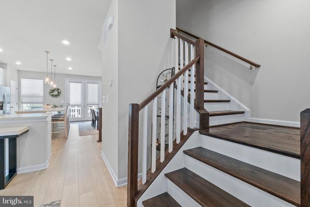 611 LADYWELL ST, Middle River, MD 21220