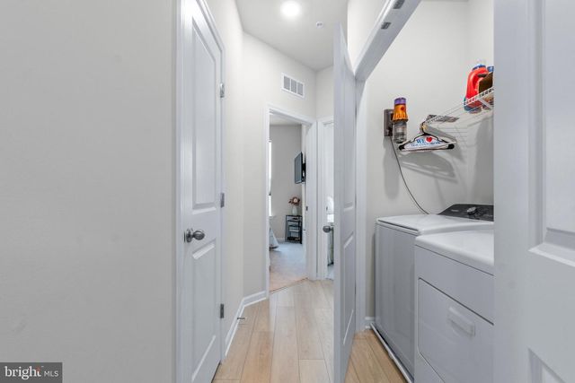 611 LADYWELL ST, Middle River, MD 21220