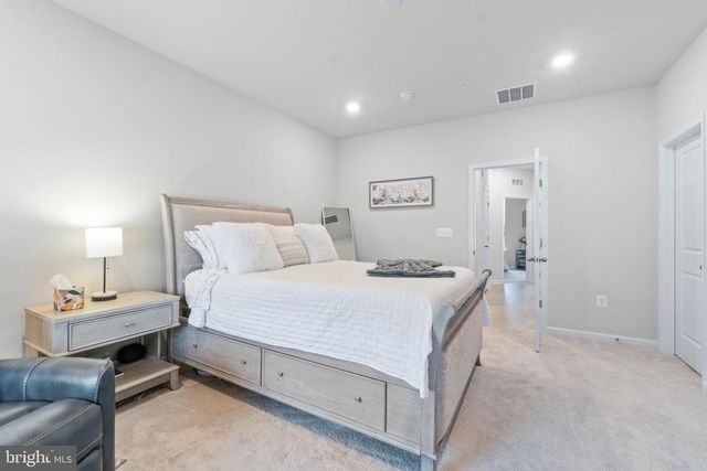 611 LADYWELL ST, Middle River, MD 21220