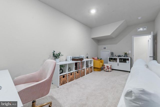 611 LADYWELL ST, Middle River, MD 21220