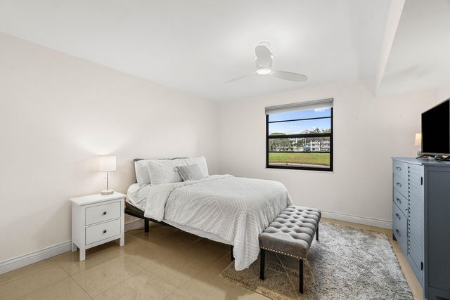 6049 Balboa Circle 103, Boca Raton, FL 33433