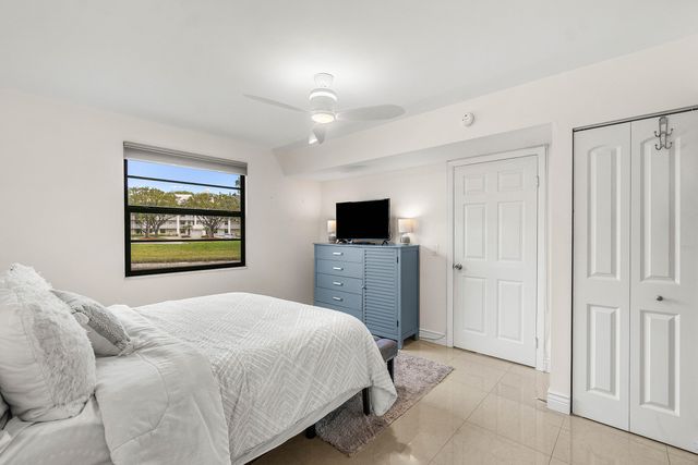 6049 Balboa Circle 103, Boca Raton, FL 33433