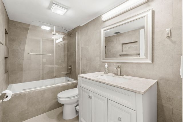 6049 Balboa Circle 103, Boca Raton, FL 33433