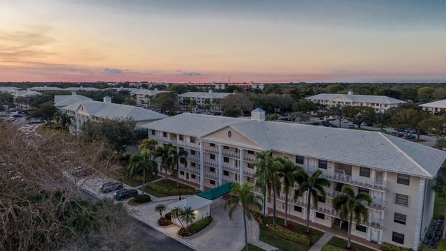 6049 Balboa Circle 103, Boca Raton, FL 33433