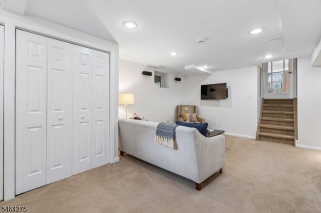 46 Rogers Ave, Berkeley Heights Twp., NJ 07922