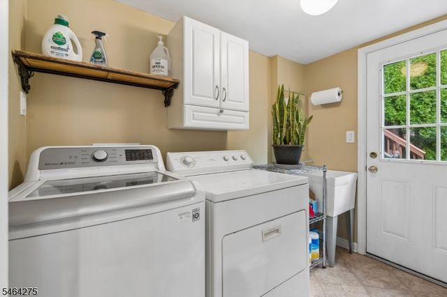 46 Rogers Ave, Berkeley Heights Twp., NJ 07922