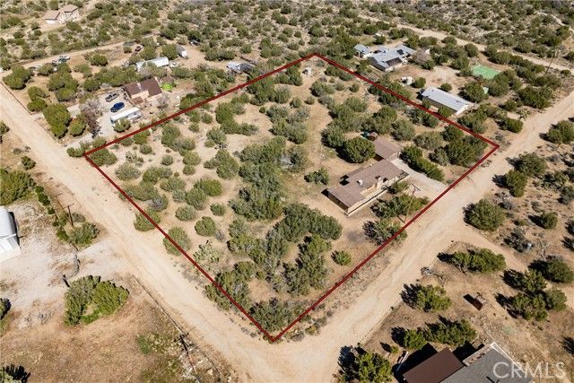 12515 Nearwood Road, Juniper, CA 93553