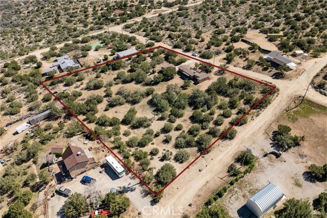 12515 Nearwood Road, Juniper, CA 93553