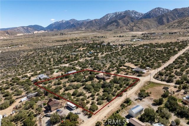 12515 Nearwood Road, Juniper, CA 93553