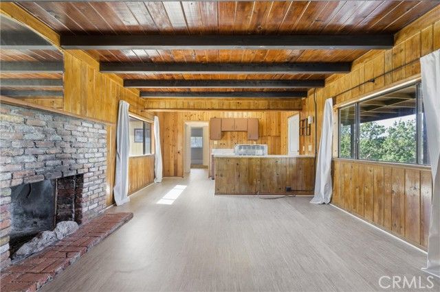 12515 Nearwood Road, Juniper, CA 93553