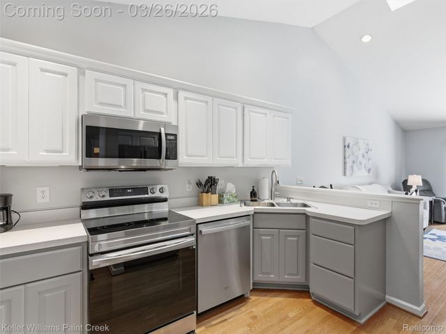 9517 Maplewood Court, Richfield Township, MI 48423