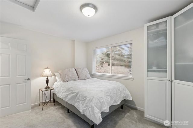 17412 32nd Avenue NE, Lake Forest Park, WA 98155